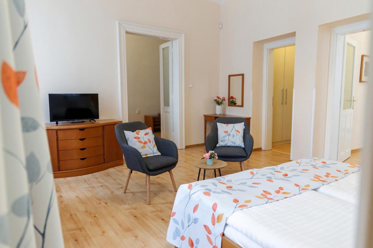 Hotel Orion Prague Ngoại thất bức ảnh