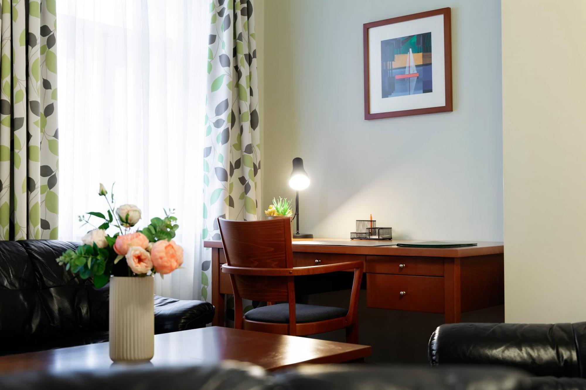 Hotel Orion Prague Ngoại thất bức ảnh