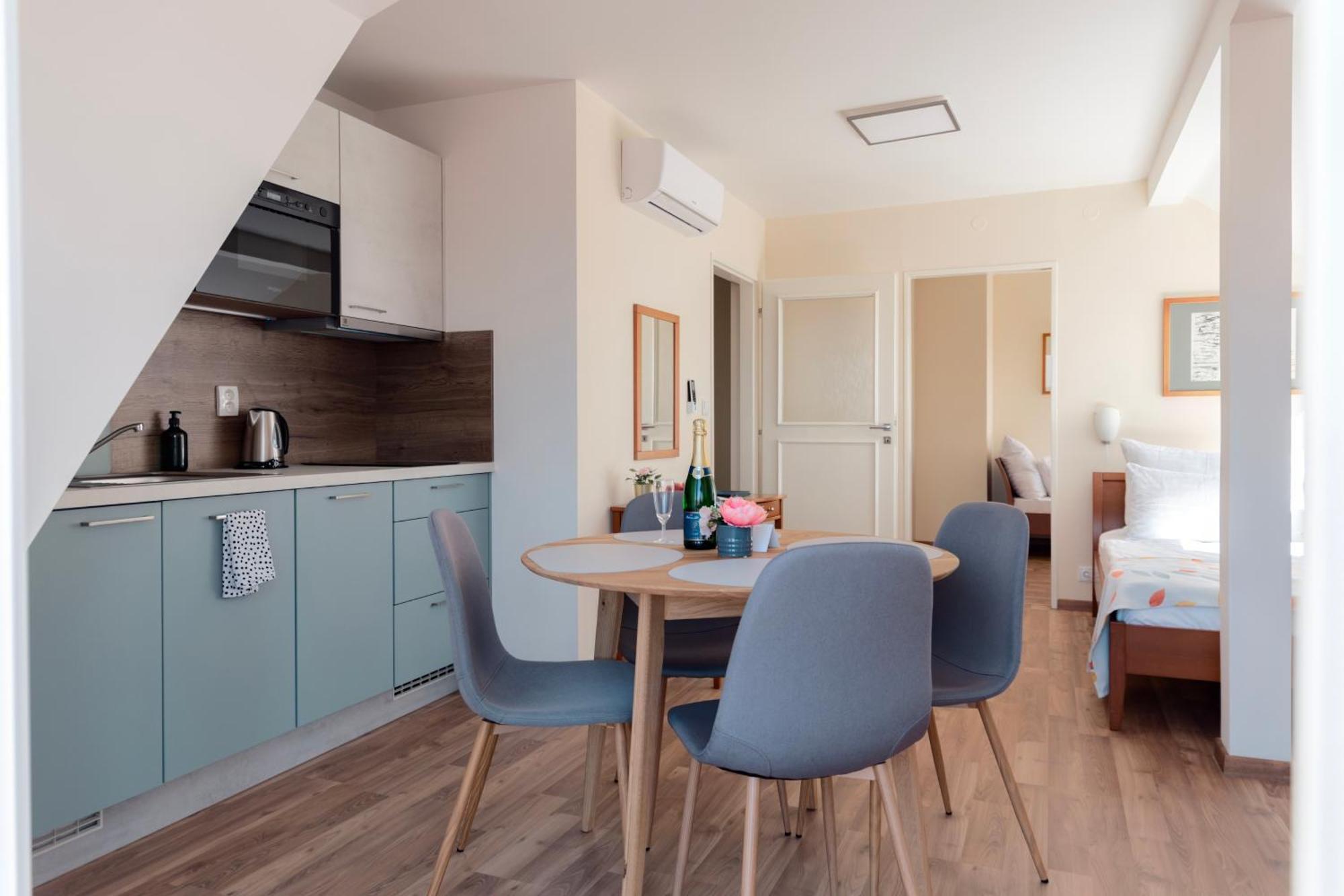 Hotel Orion Prague Ngoại thất bức ảnh